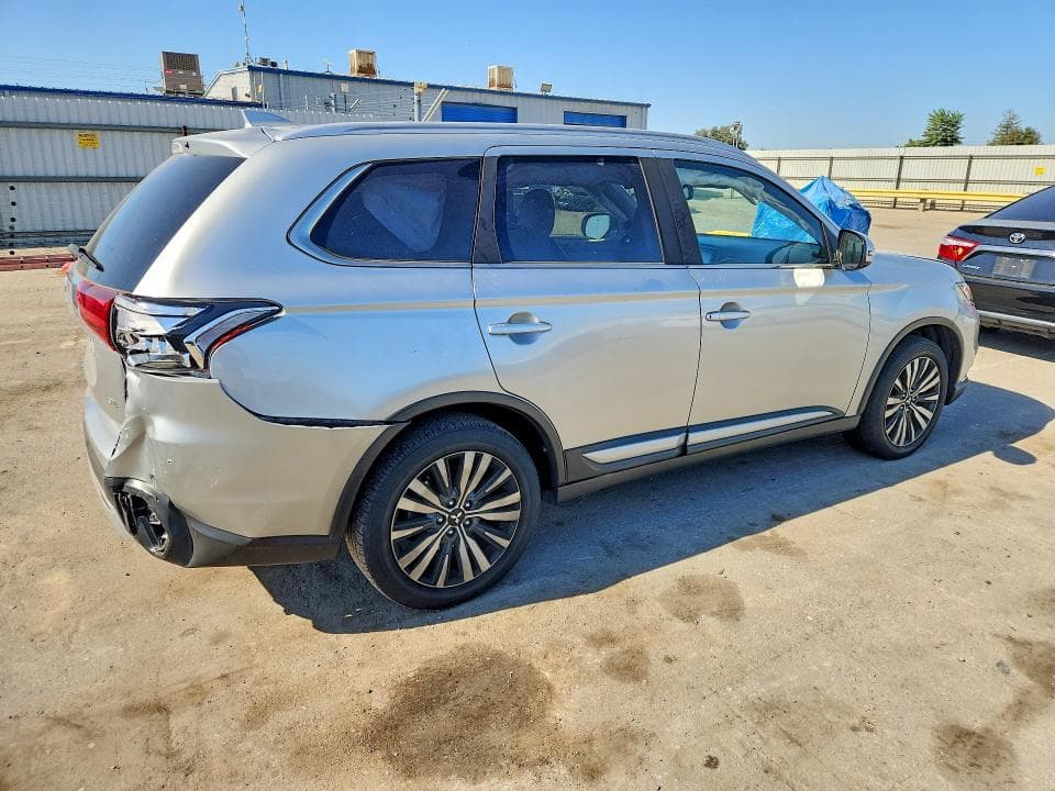 2020 MITSUBISHI OUTLANDER SE 3