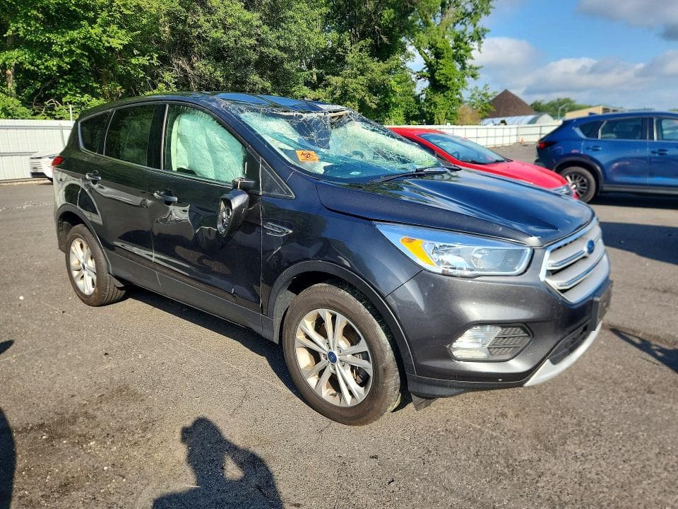 2019 FORD ESCAPE SE 4