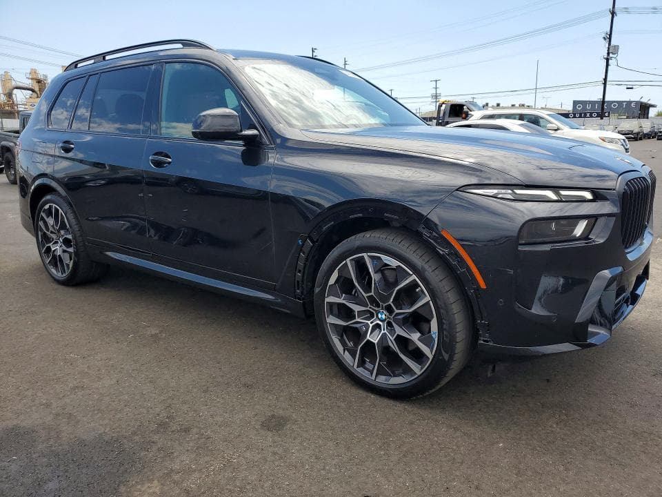 2025 BMW X7 XDRIVE40I 4