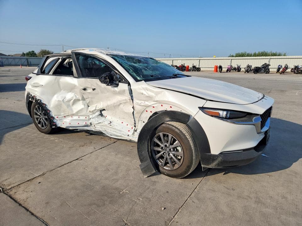 2026 MAZDA CX-30 4