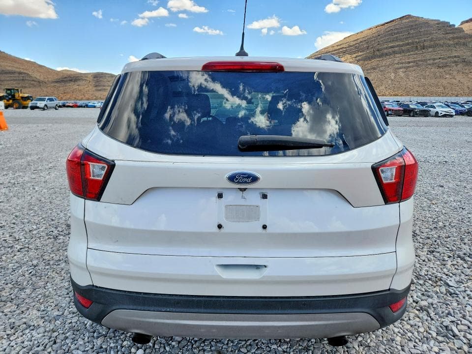 2019 FORD ESCAPE SEL 6