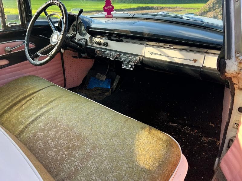1956 FORD VICTORIA VICTORIA 5