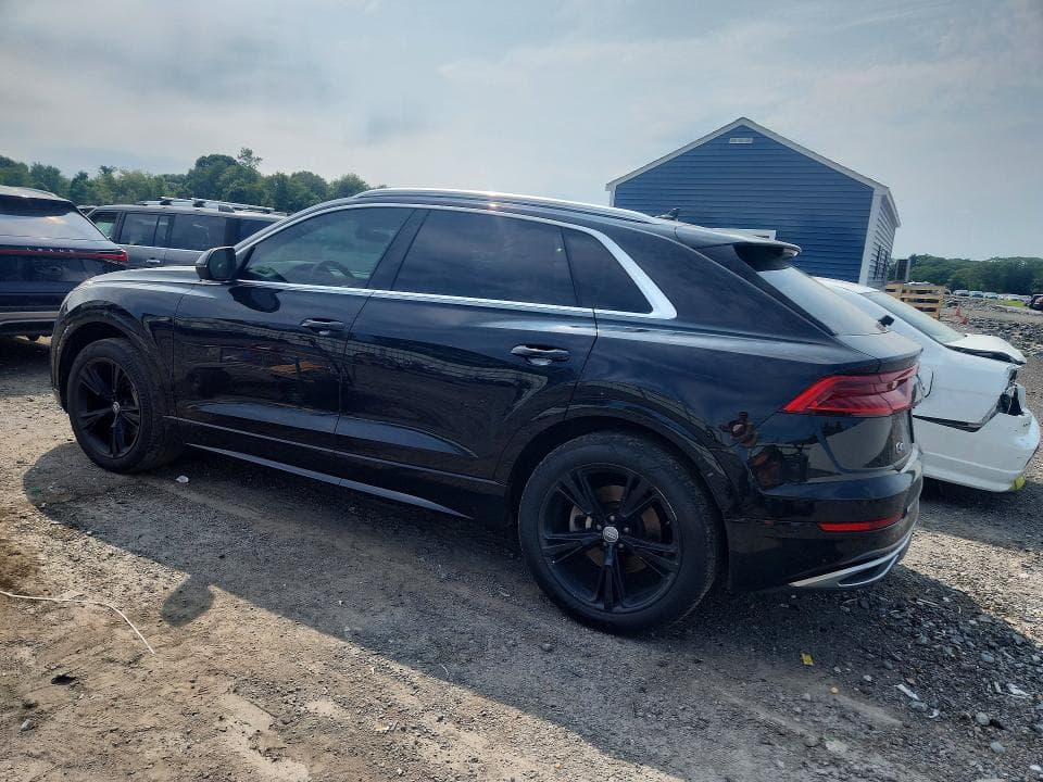 2019 AUDI Q8 PREMIUM 2