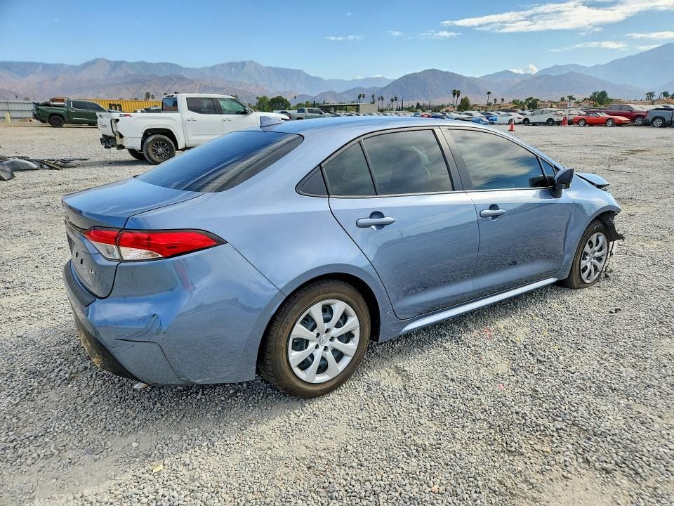 2026 TOYOTA COROLLA LE 3