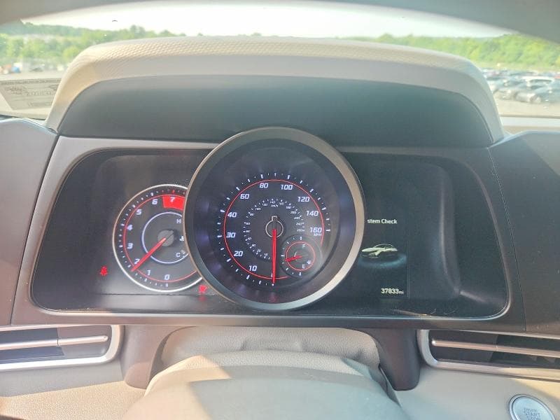 2023 HYUNDAI ELANTRA SEL 9