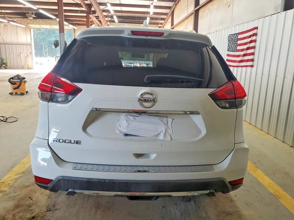 2017 NISSAN ROGUE S 6