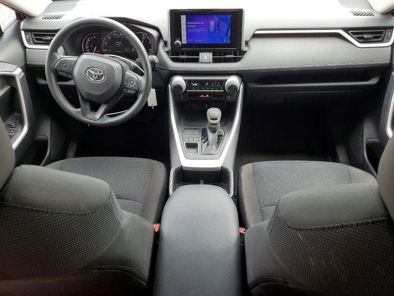 2024 TOYOTA RAV4 LE 8
