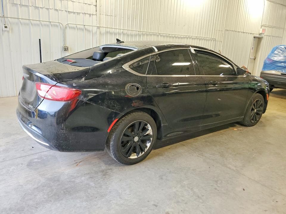 2017 CHRYSLER 200 LIMITED 3
