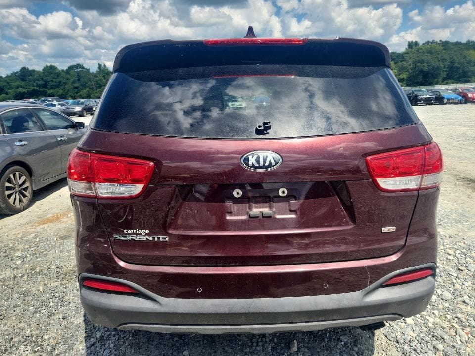 2017 KIA SORENTO LX 6