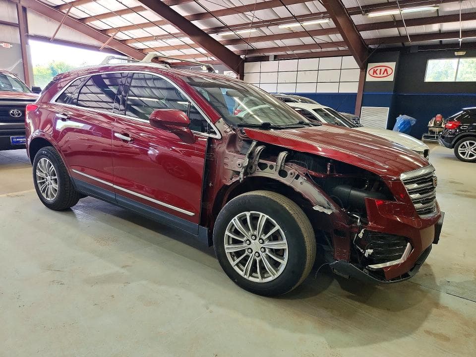 2017 CADILLAC XT5 LUXURY 4