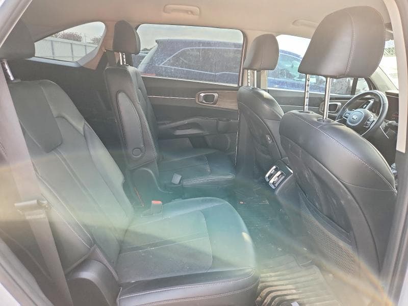 2021 KIA SORENTO EX 11