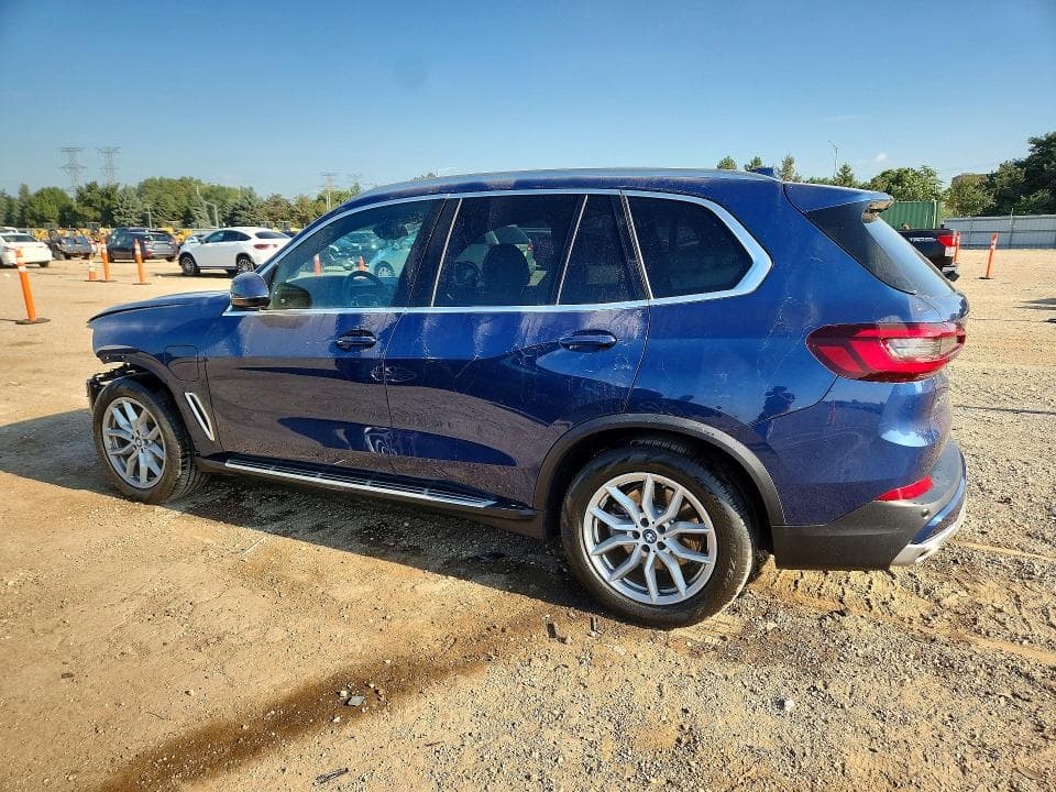2023 BMW X5 XDRIVE45E 2
