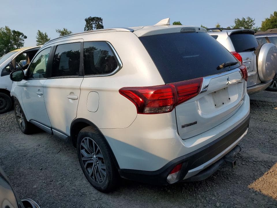 2017 MITSUBISHI OUTLANDER SE 2