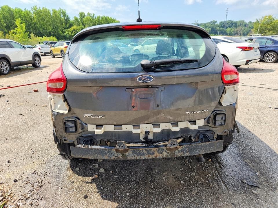 2017 FORD FOCUS TITANIUM 6
