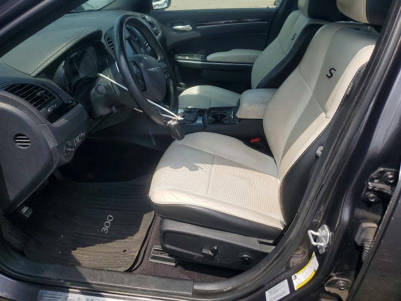 2017 CHRYSLER 300 S 7