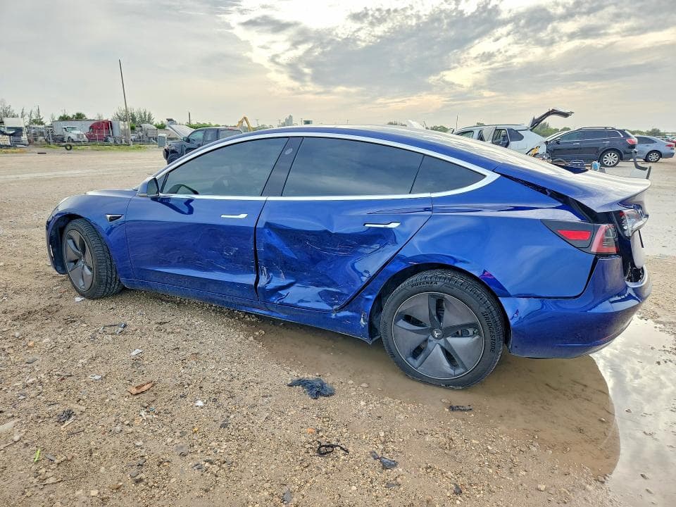 2019 TESLA MODEL 3 2