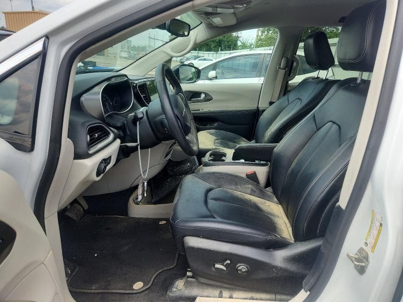 2024 CHRYSLER PACIFICA TOURING L 7