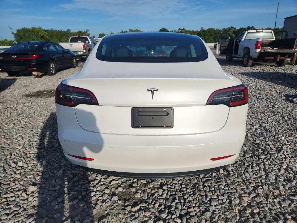 2021 TESLA MODEL 3 6