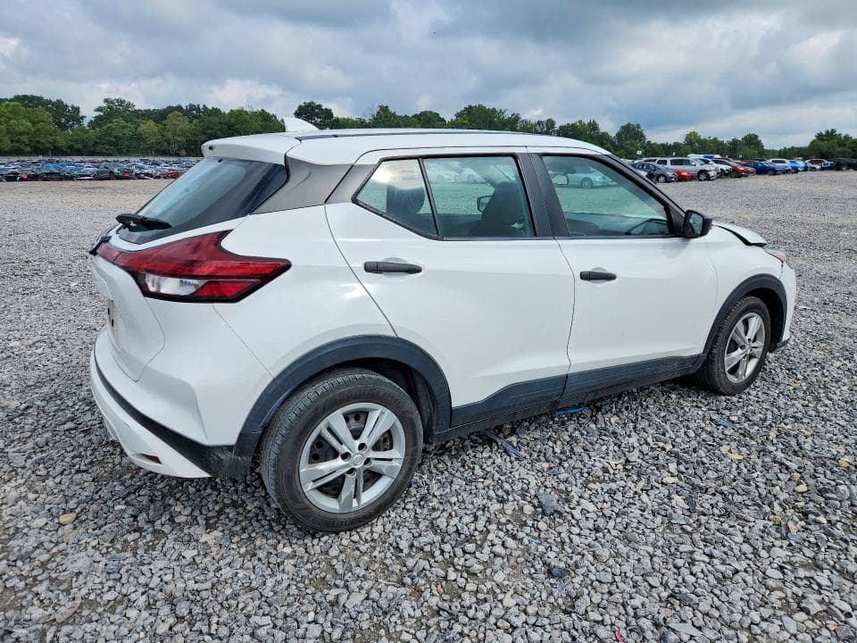 2021 NISSAN KICKS S 3