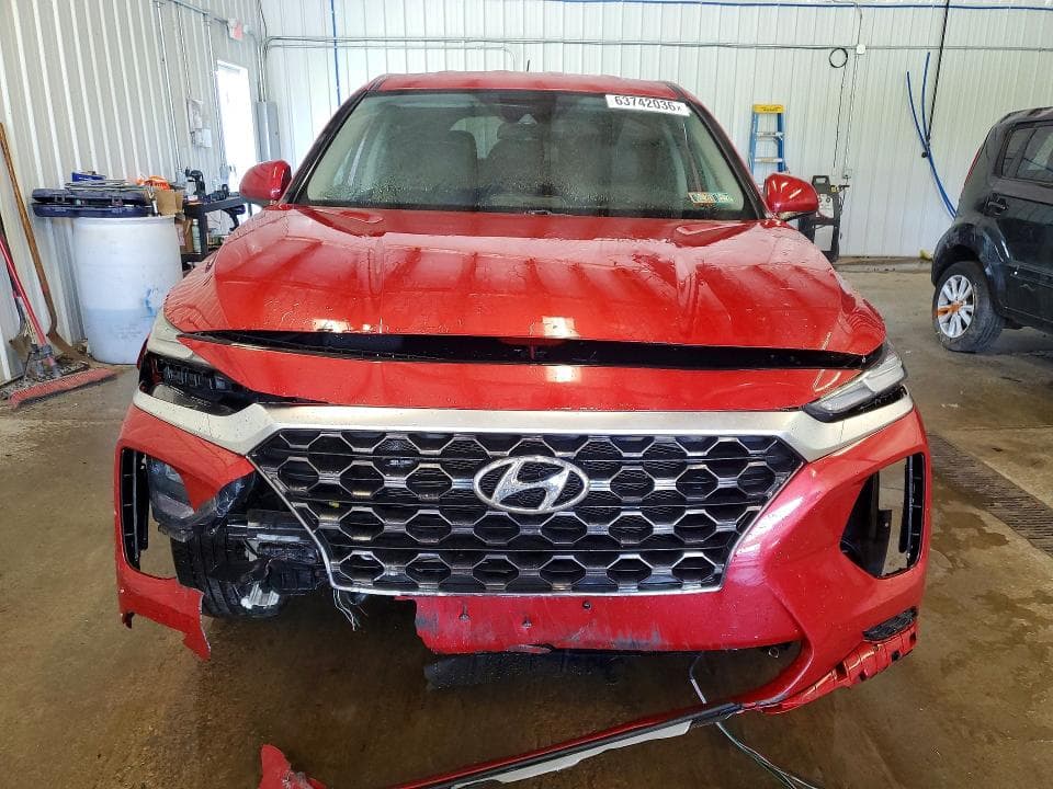 2019 HYUNDAI SANTA FE SE 5
