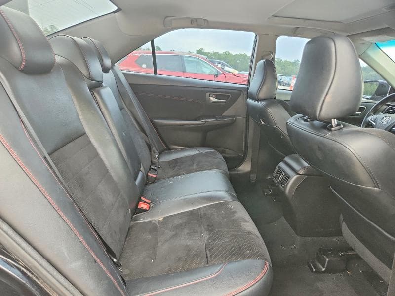 2017 TOYOTA CAMRY XSE 10