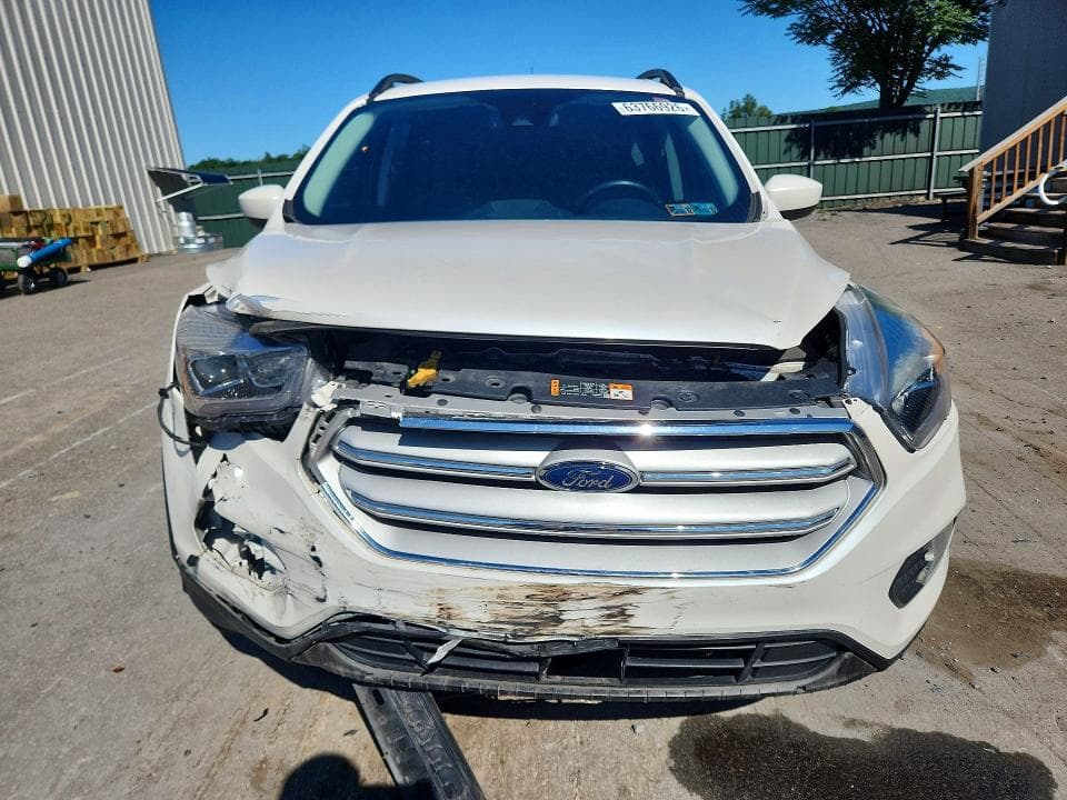 2019 FORD ESCAPE SEL 5