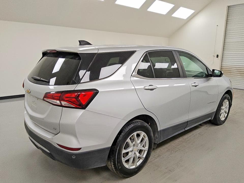 2022 CHEVROLET EQUINOX LT 3
