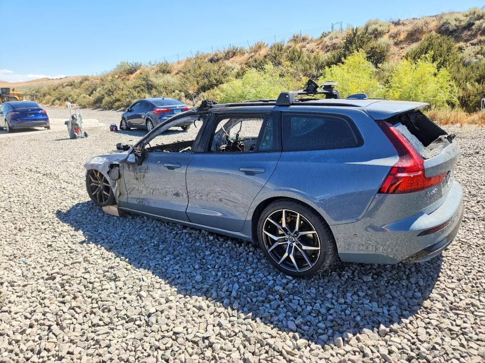 2024 VOLVO V60 POLESTAR ENGINEERED 2
