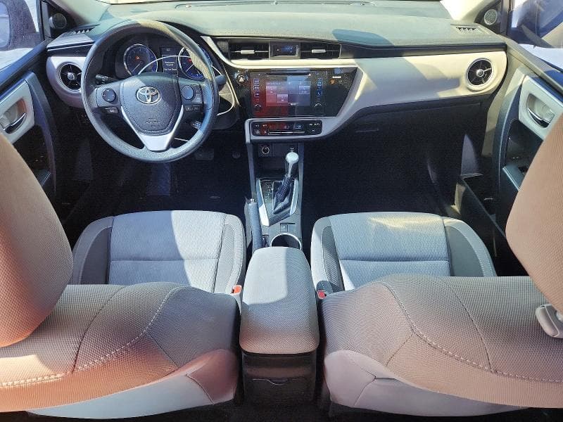 2017 TOYOTA COROLLA LE 8