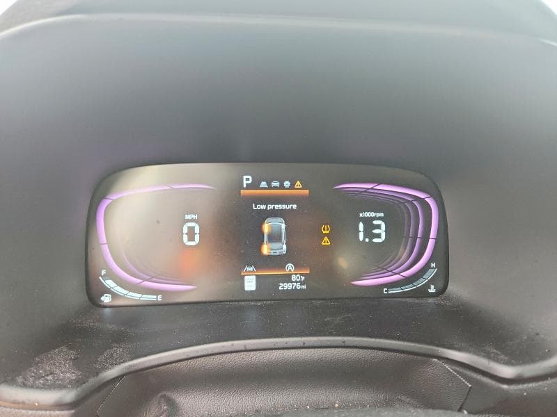 2025 KIA SOUL LX 9