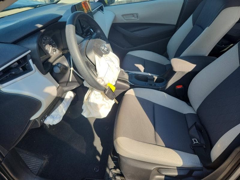 2025 TOYOTA COROLLA LE 7