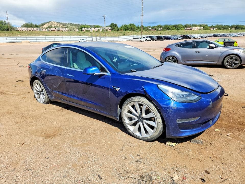 2020 TESLA MODEL 3 4