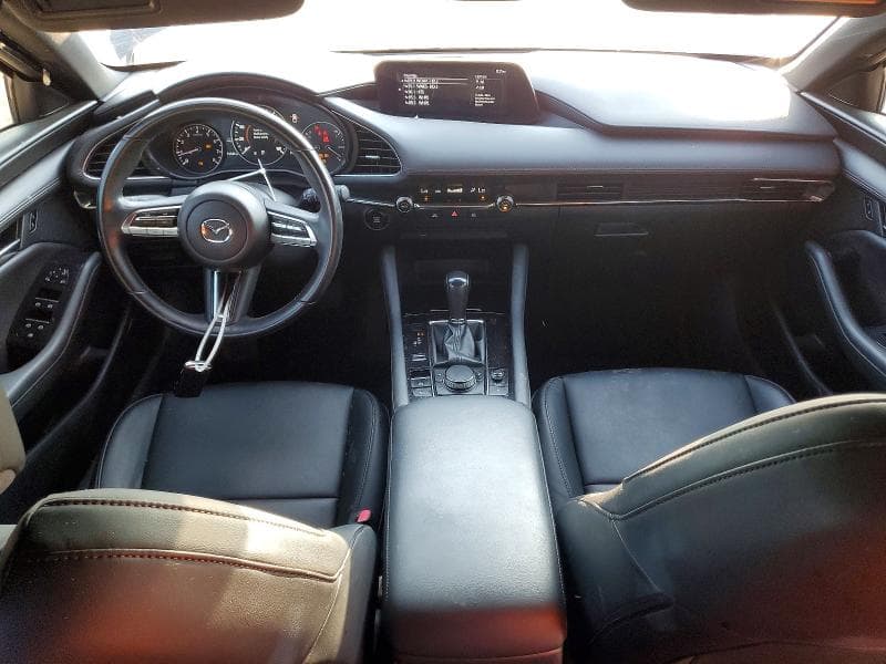 2019 MAZDA 3 8