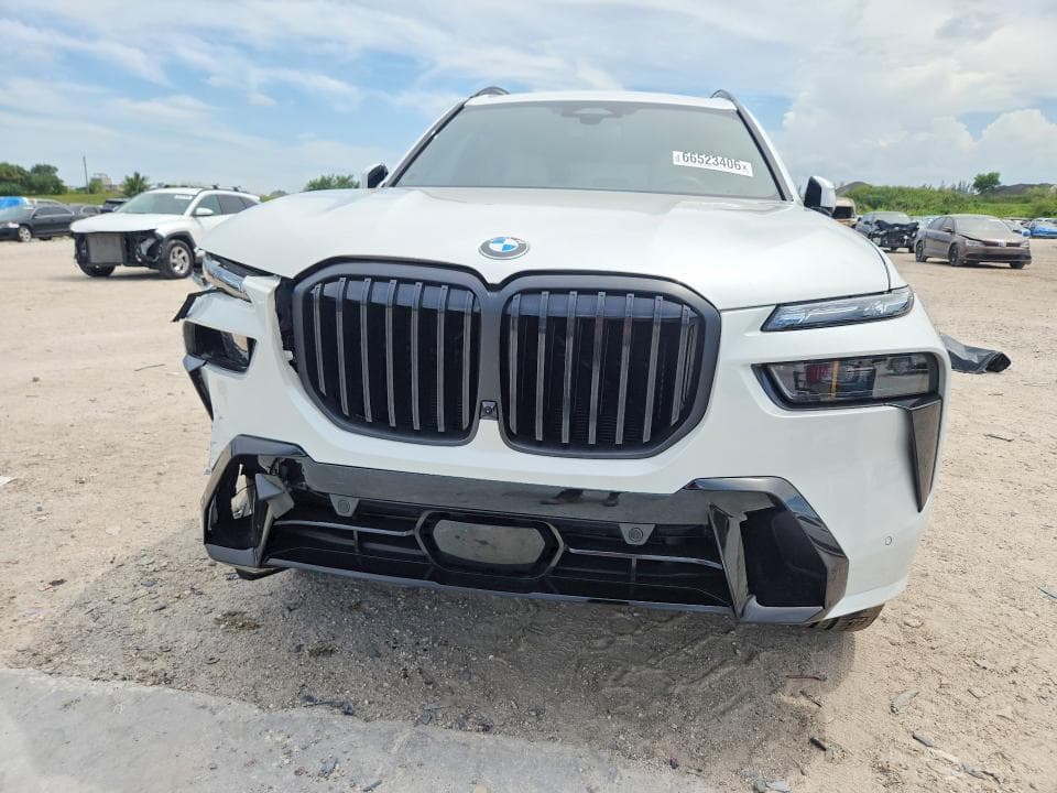 2024 BMW X7 XDRIVE40I 5
