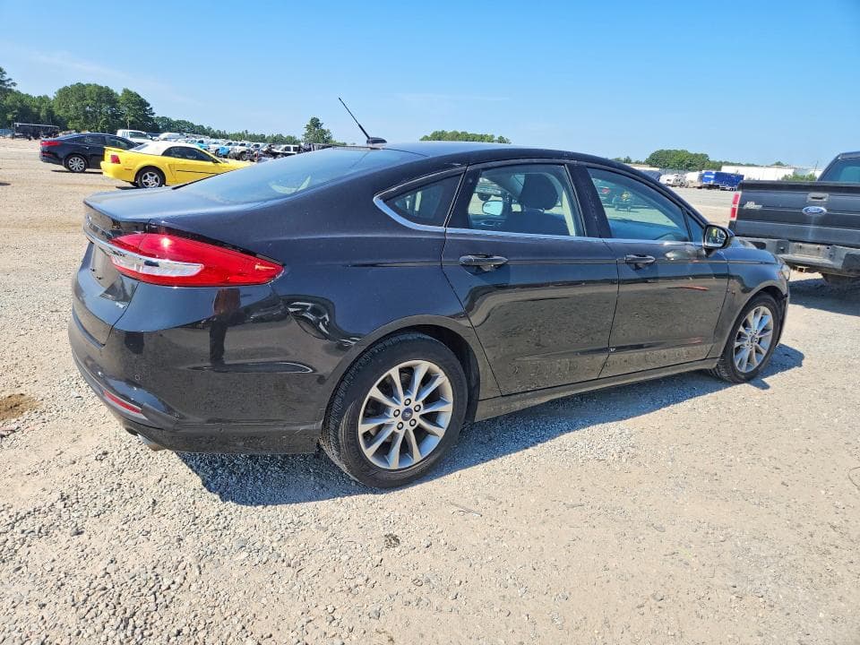 2017 FORD FUSION SE 3