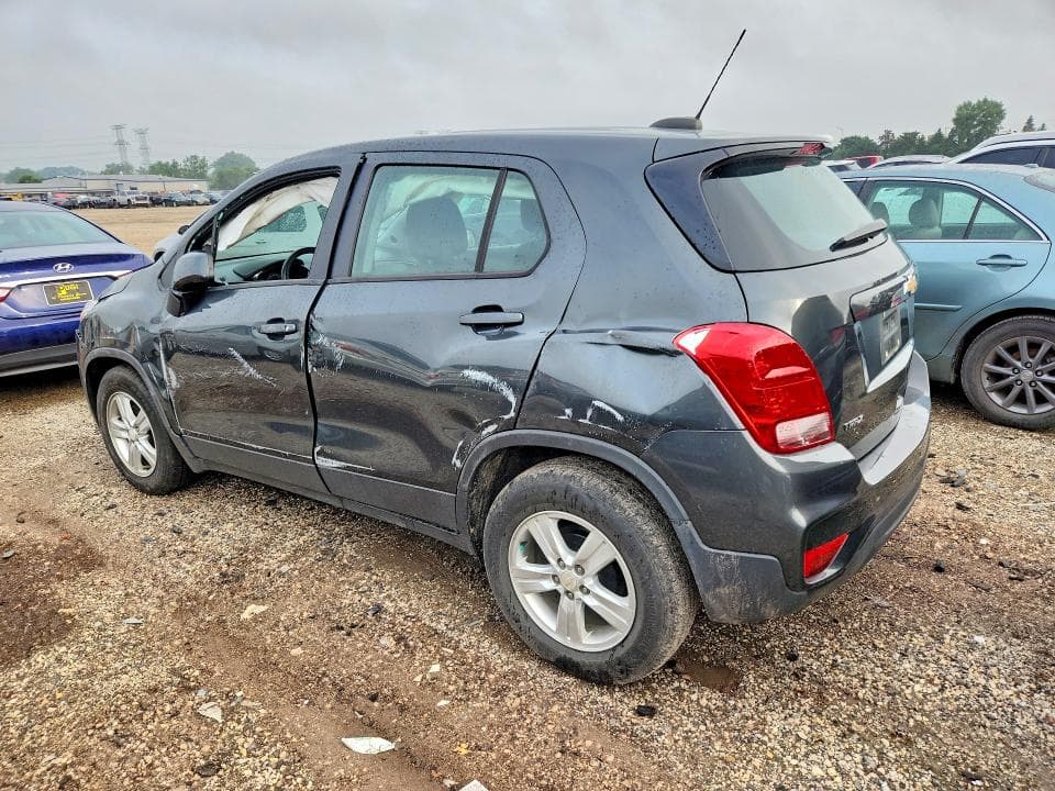 2020 CHEVROLET TRAX LS 2