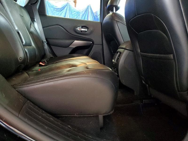2019 JEEP CHEROKEE LIMITED 11