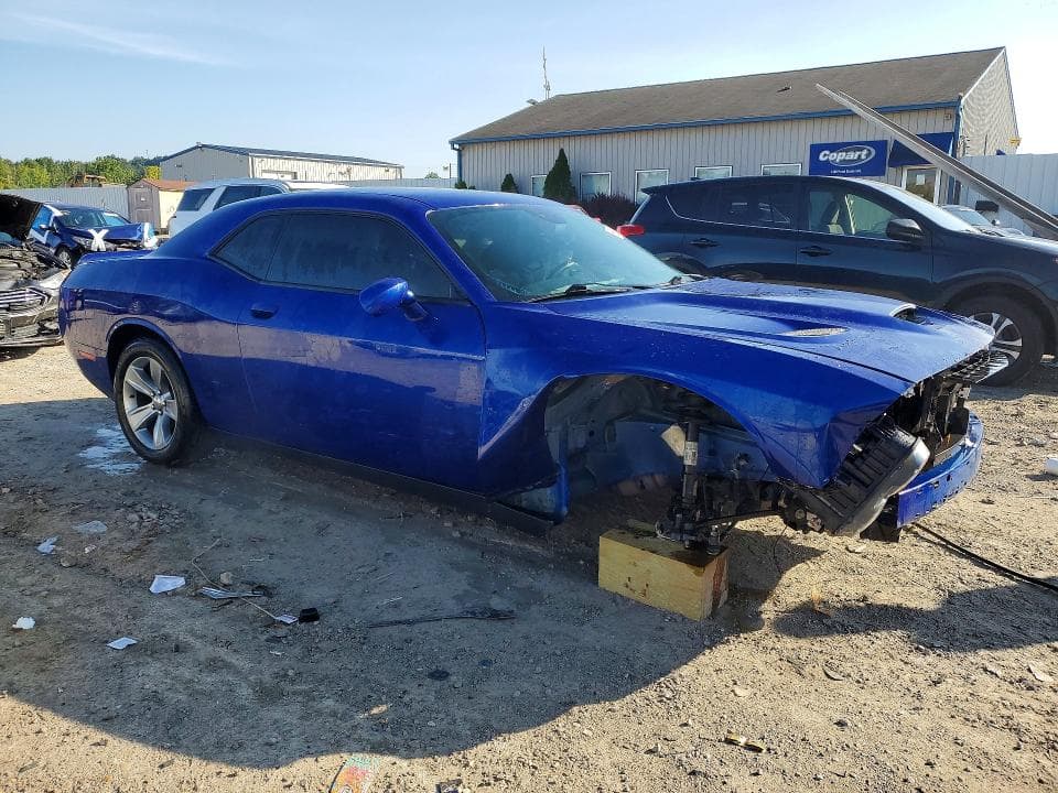 2019 DODGE CHALLENGER SXT 4