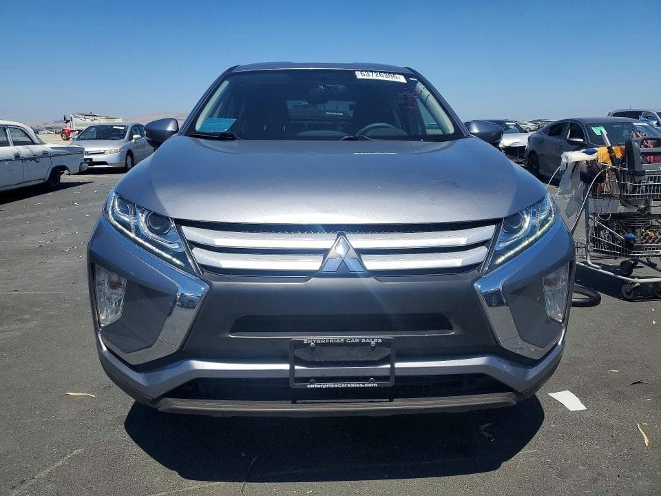 2020 MITSUBISHI ECLIPSE CROSS ES 5
