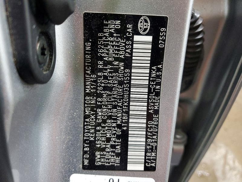 2017 TOYOTA CAMRY LE 13