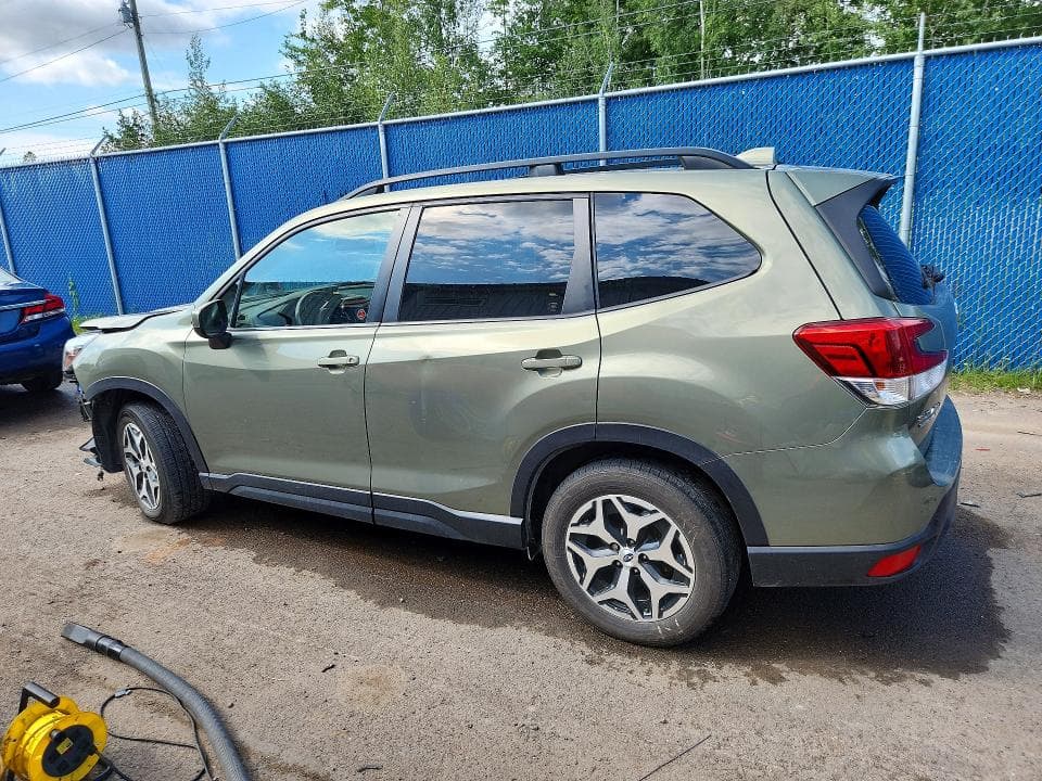 2019 SUBARU FORESTER PREMIUM 2