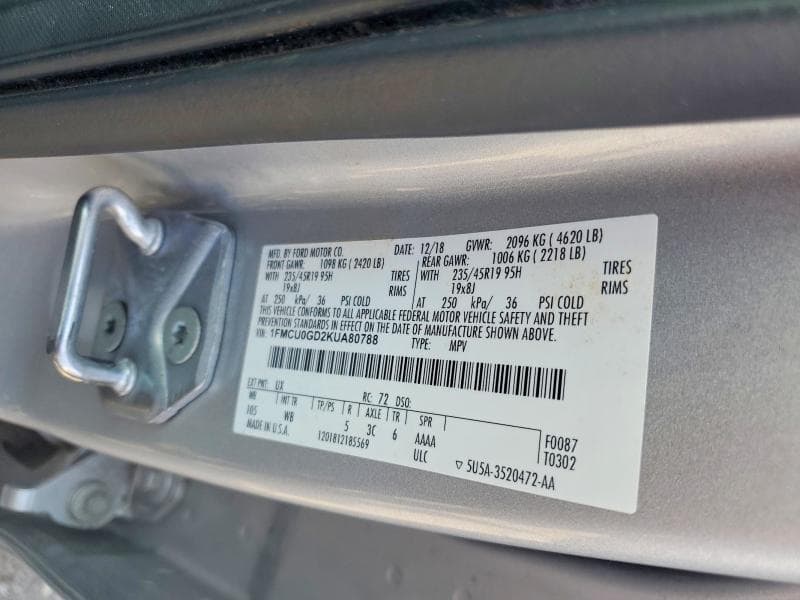 2019 FORD ESCAPE SE 13