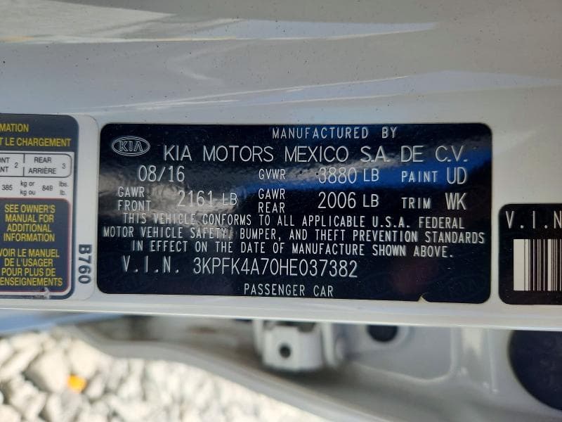 2017 KIA FORTE LX 12