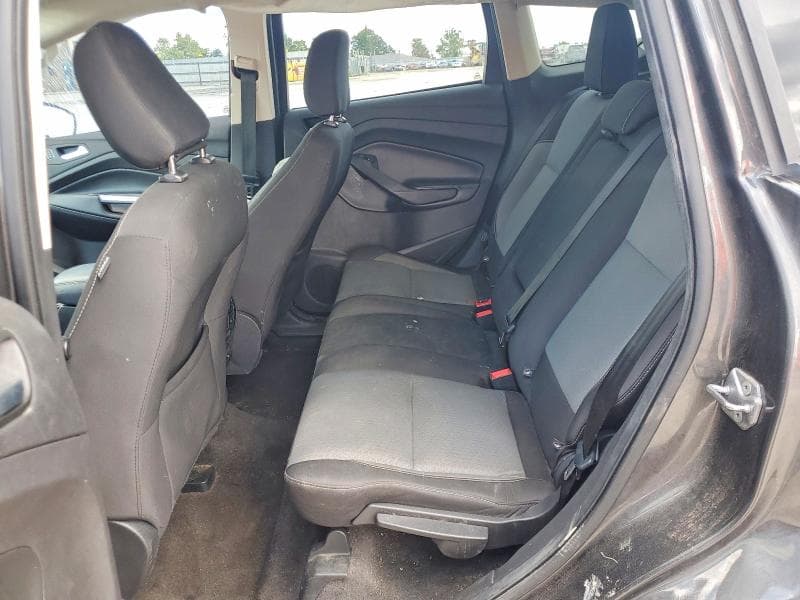 2018 FORD ESCAPE SE 11