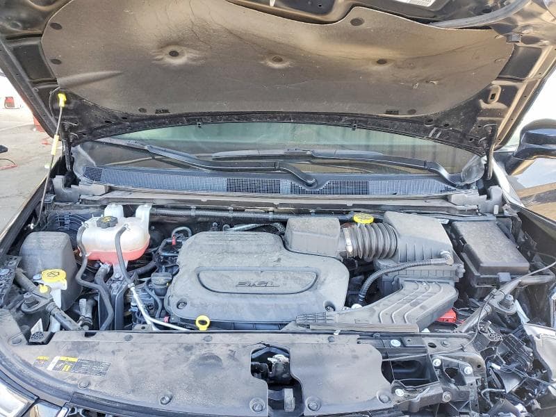 2025 CHRYSLER PACIFICA SELECT 12