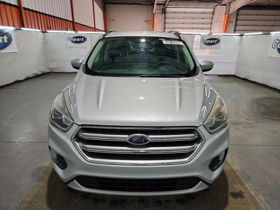 2017 FORD ESCAPE SE 5