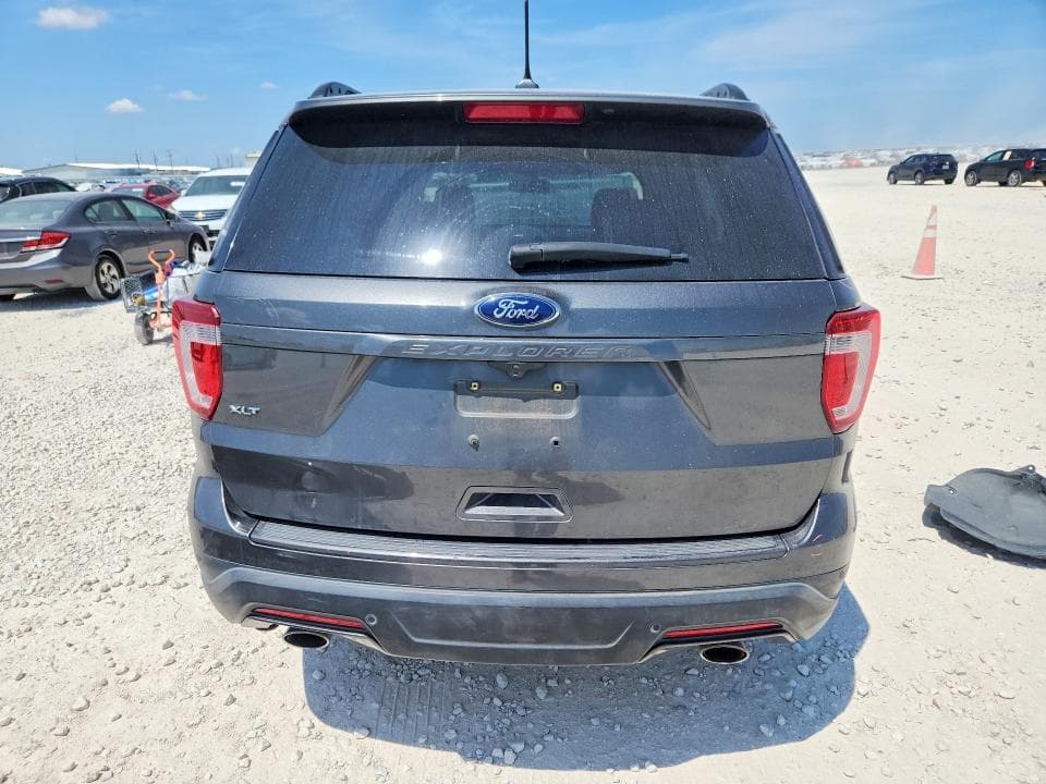 2018 FORD EXPLORER XLT 6
