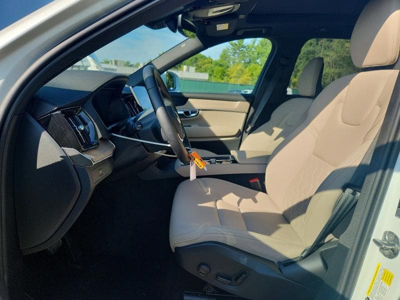 2026 VOLVO XC90 PLUS 7