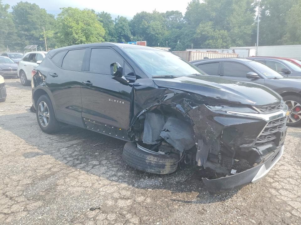 2023 CHEVROLET BLAZER 2LT 4