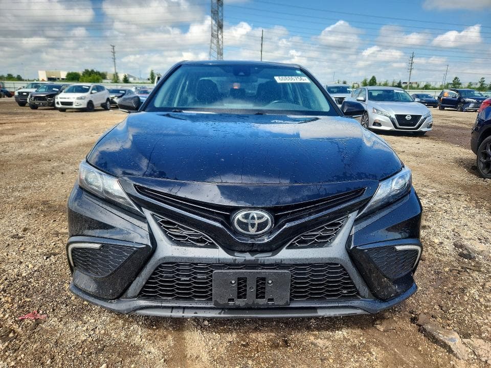 2022 TOYOTA CAMRY SE NIGHTSHADE 5